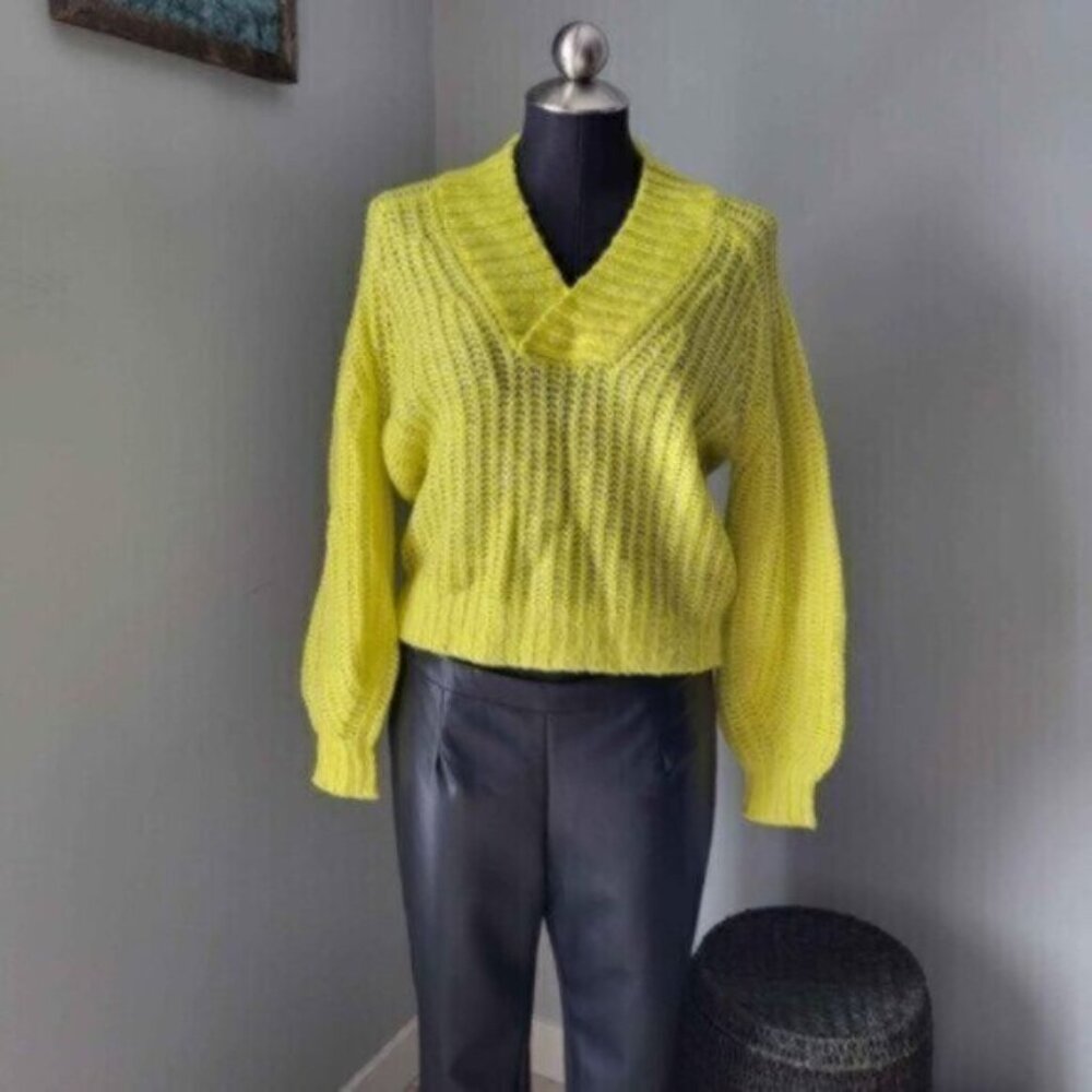 Anthropologie Oversized Cropped Wool V Neck Knit Sweater NWT Sz S